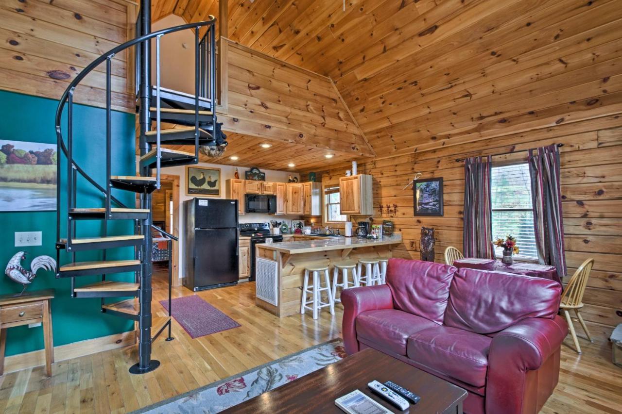 Bryson City Vacation Rental With Hot Tub And Fire Pit! Luaran gambar