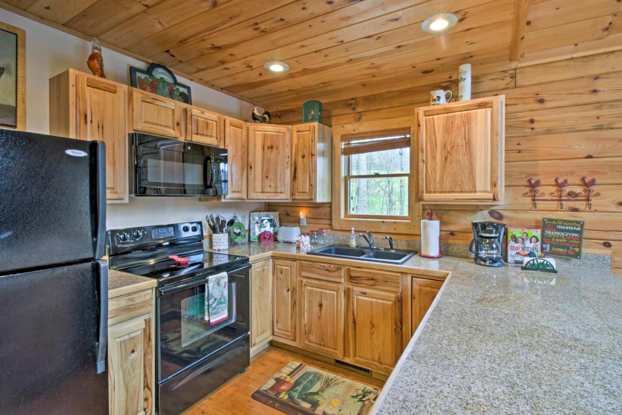 Bryson City Vacation Rental With Hot Tub And Fire Pit! Luaran gambar