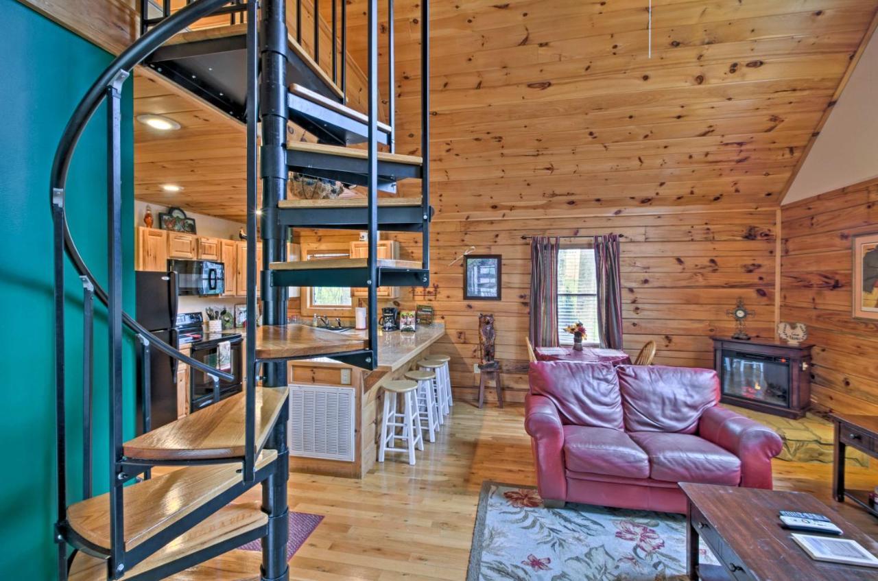 Bryson City Vacation Rental With Hot Tub And Fire Pit! Luaran gambar