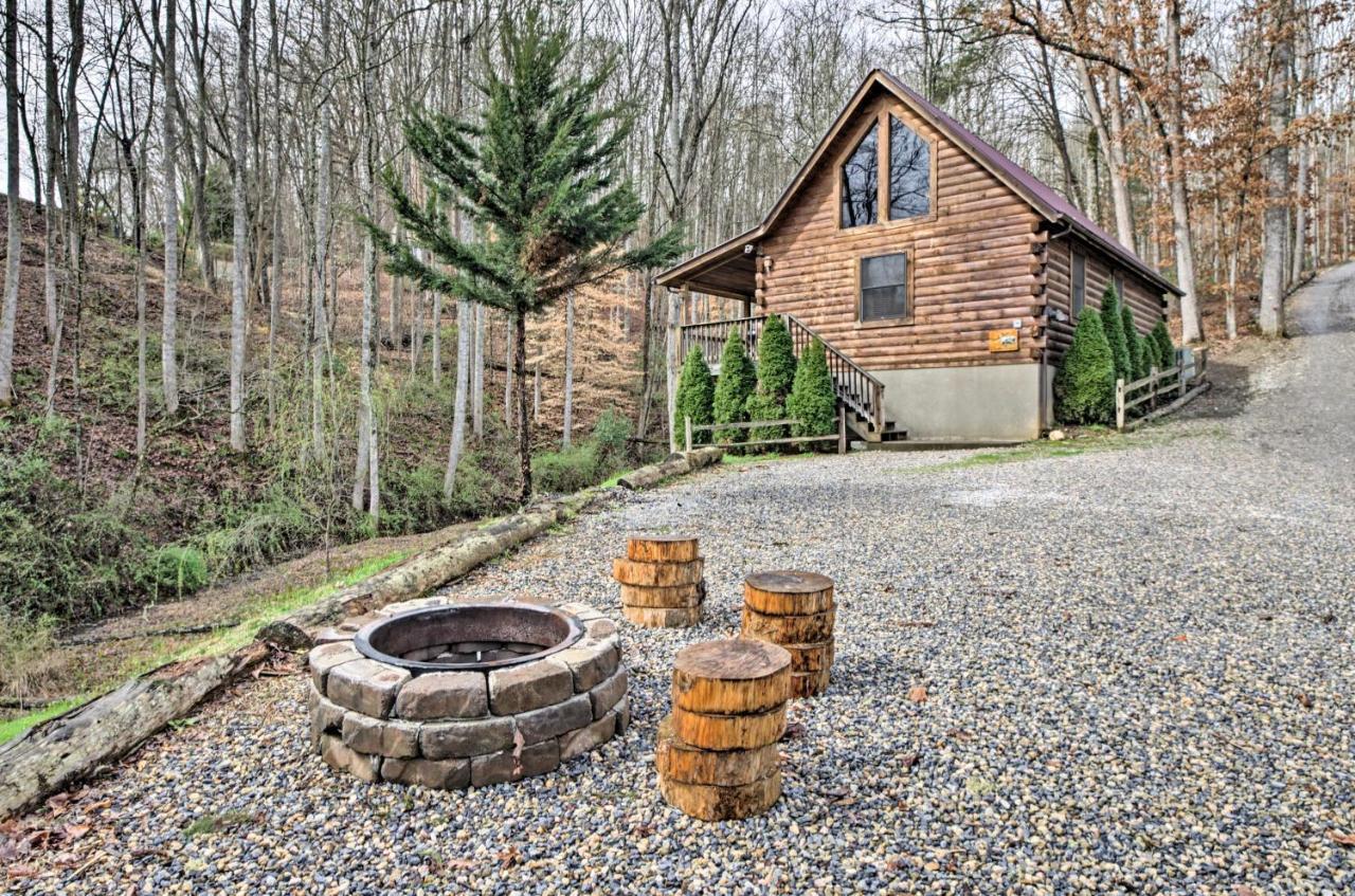 Bryson City Vacation Rental With Hot Tub And Fire Pit! Luaran gambar