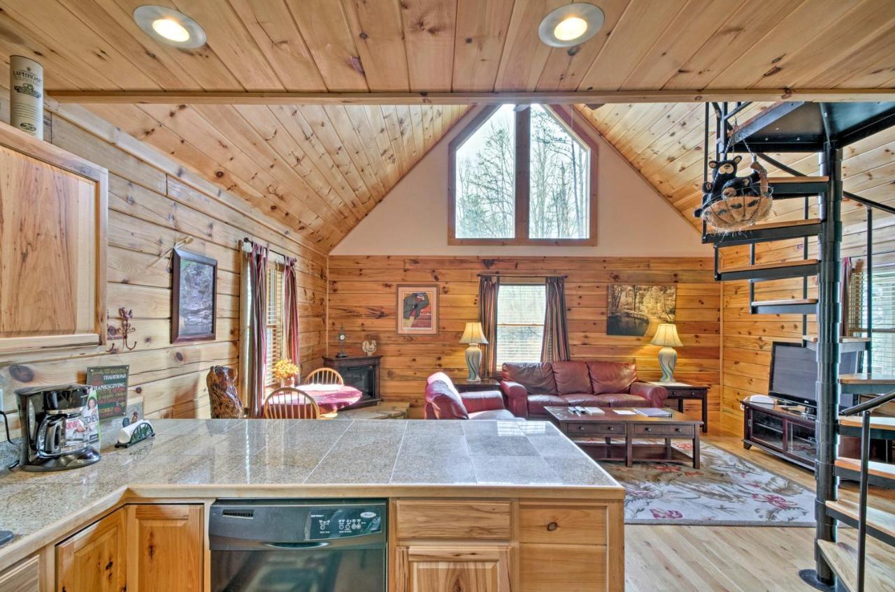 Bryson City Vacation Rental With Hot Tub And Fire Pit! Luaran gambar